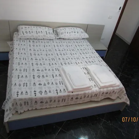 Bella Calabria Hostel *