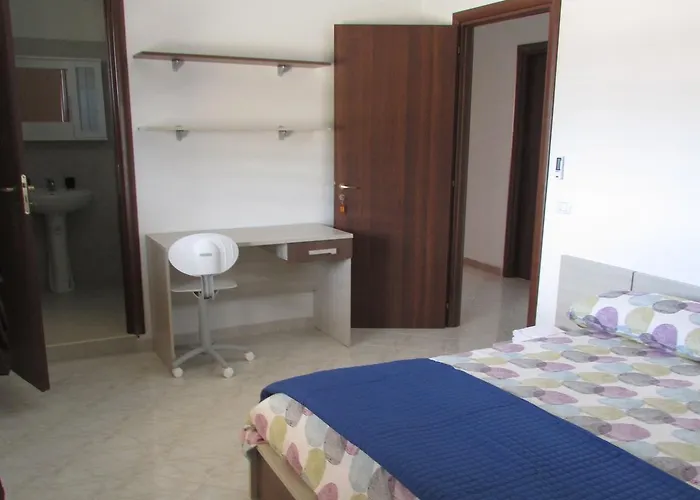 Bella Calabria Hostel *